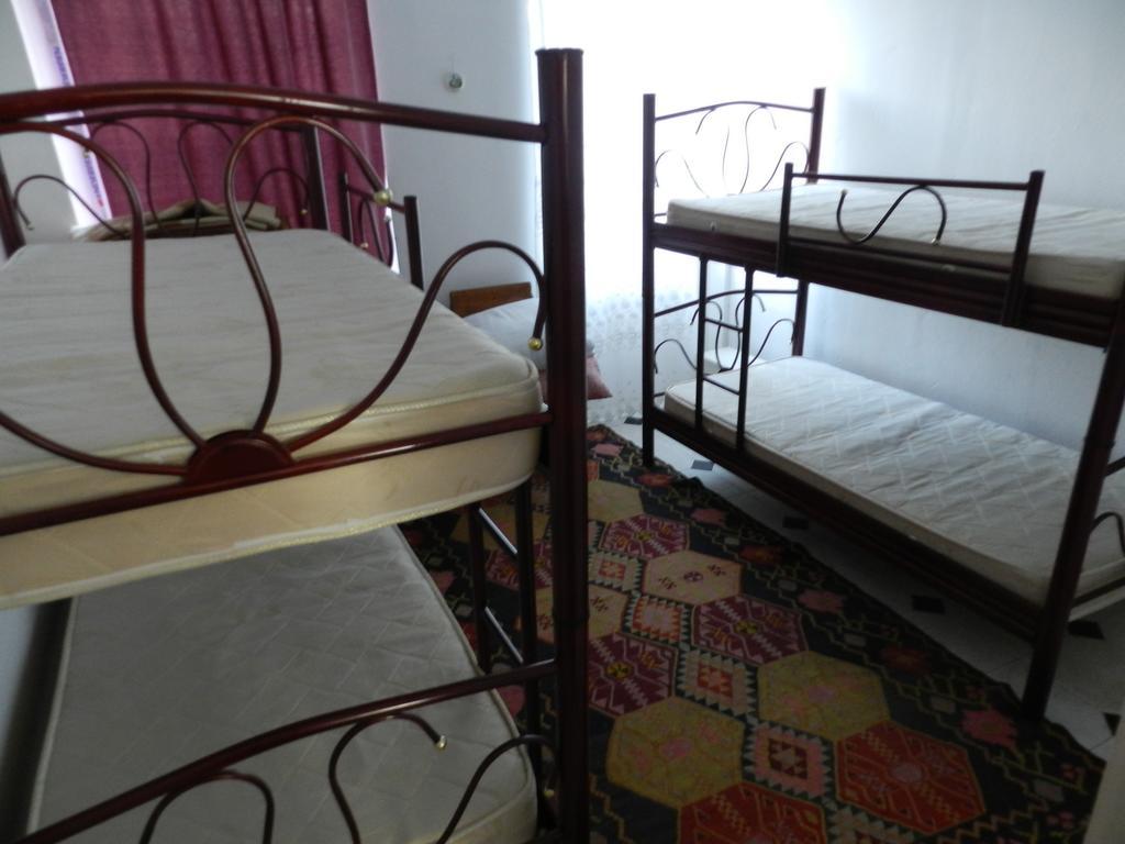 Apartment Retro Tbilisi Bagian luar foto