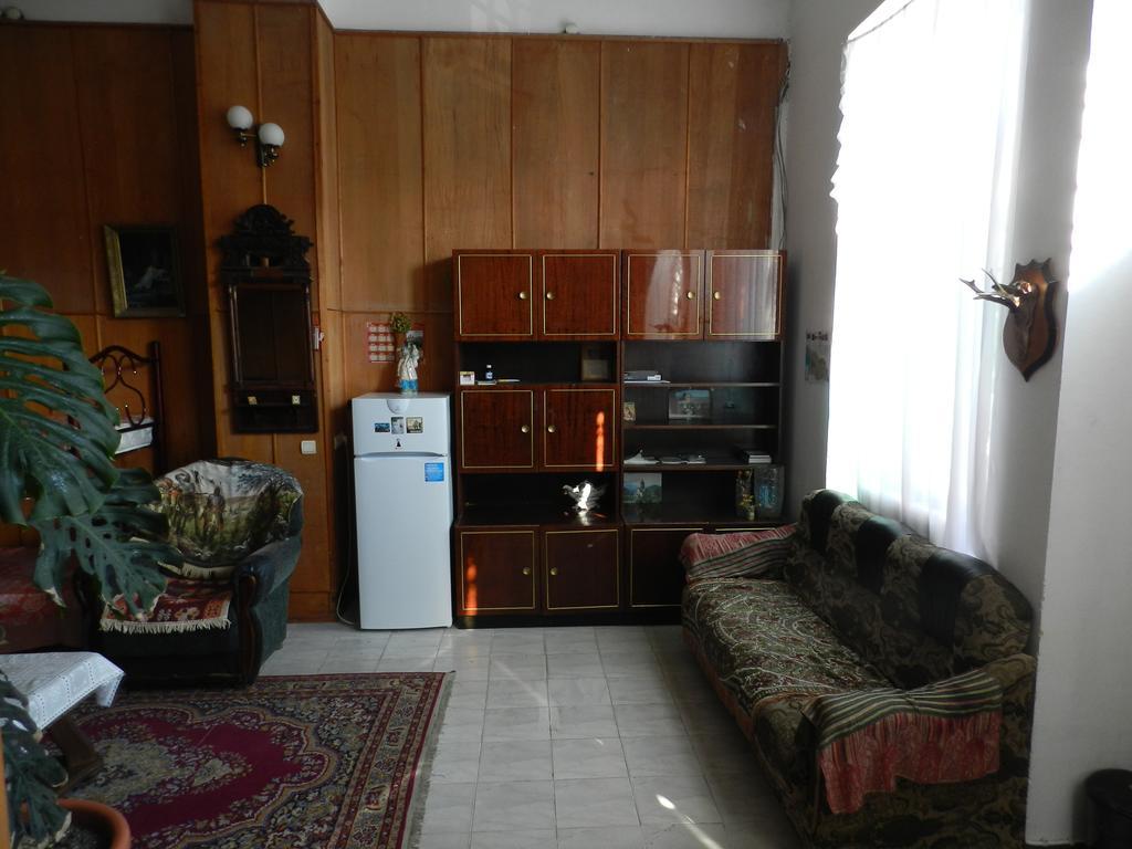 Apartment Retro Tbilisi Bagian luar foto