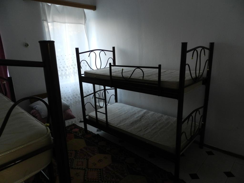 Apartment Retro Tbilisi Bagian luar foto